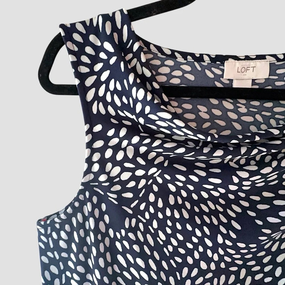 LOFT NWOT SLEEVELESS TIE WAIST DRESS NAVY BLUE & WHITE | SIZE: MEDIUM - Picture 3 of 10